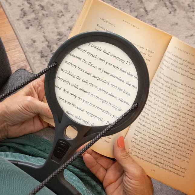 Hands Free, LED Lighted Magnifier w/ Spot lens