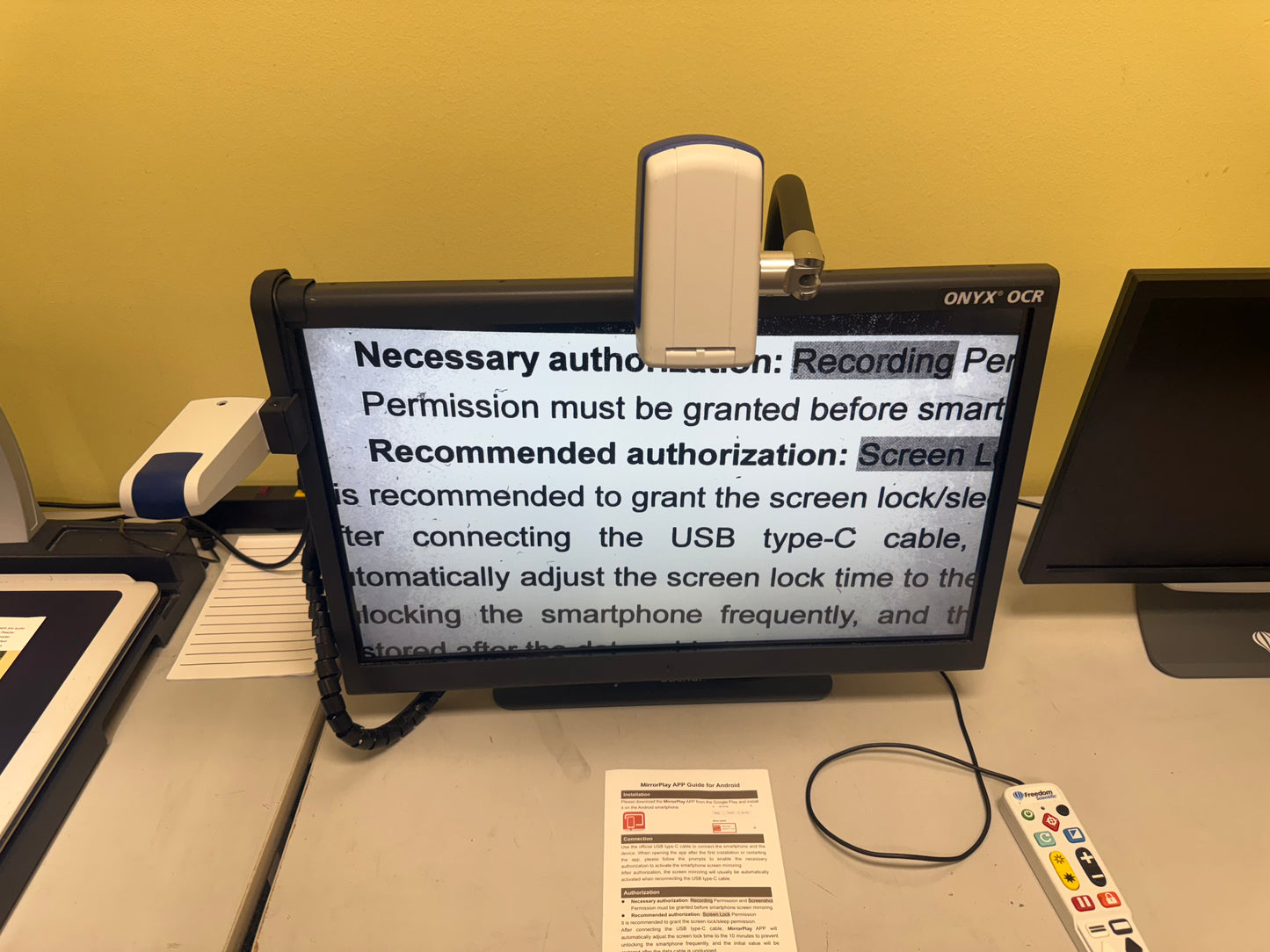 Used ONYX OCR 24" HD Magnifier & Reader – Advanced Low Vision Solution