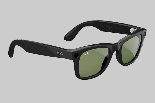 <h4>Meta Glasses</h4>